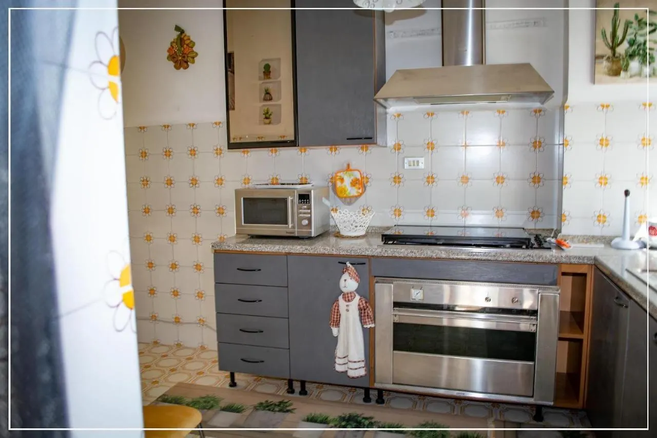 Robby Location Apartment Lido di Ostia 0*,