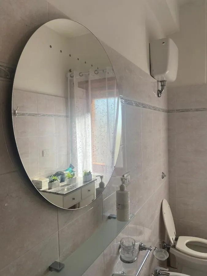Robby Location Apartment Lido di Ostia