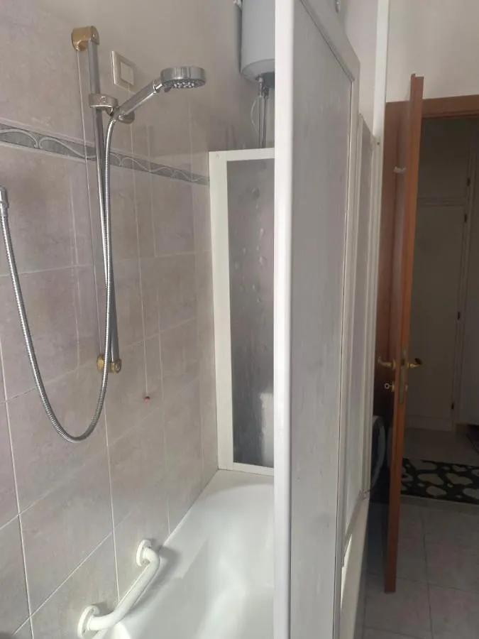 Robby Location Apartment Lido di Ostia Italy